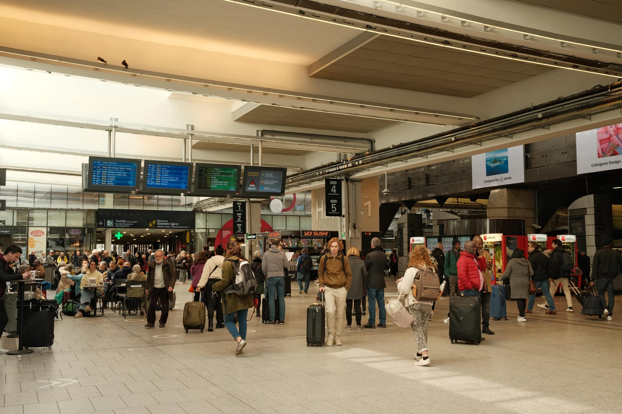 Umsteigen Paris Est nach Montparnasse: Tipps, Route & Dauer