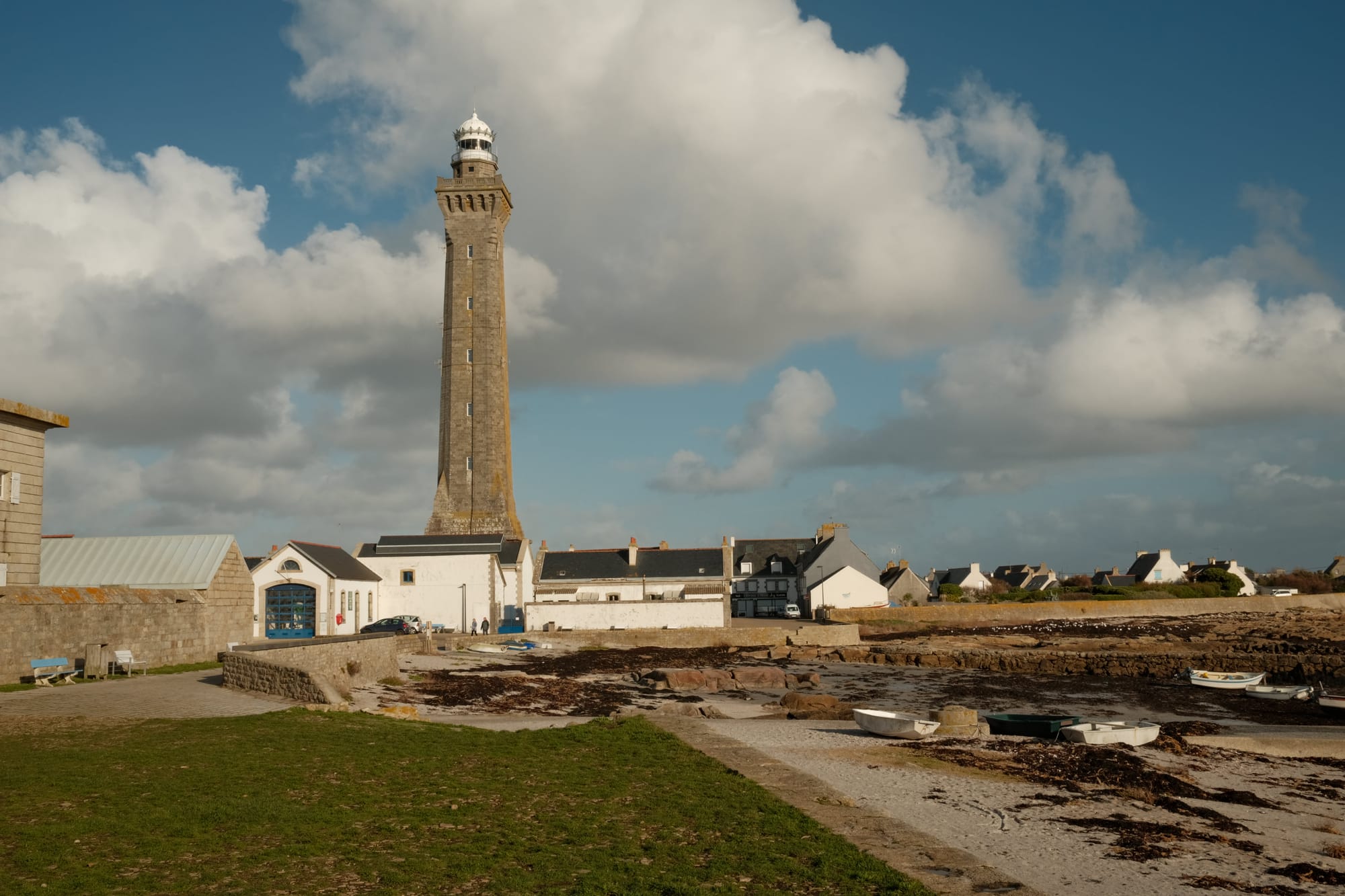 Die spannende Geschichte der ersten Leuchttürme in Frankreich