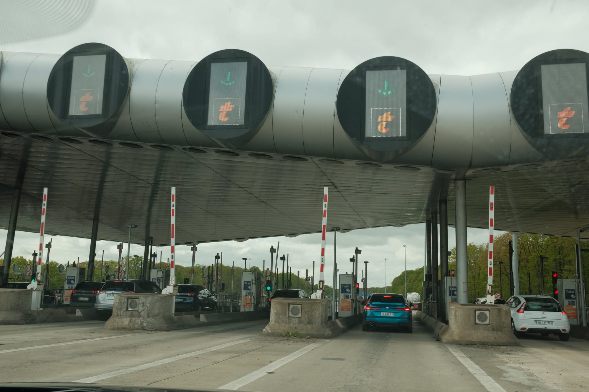 Warum sind die Autobahnen in Frankreich denn so teuer?
