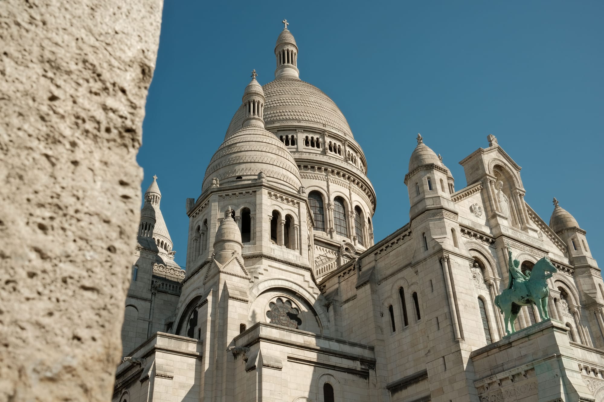 Montmartre: Eine Pariserin zeigt das Künstlerviertel